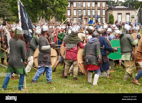 La bataille de Maldon: Une révolte saxonne contre l’invasion viking, une tragédie héroïque dans les Annales Anglo-Saxonnes