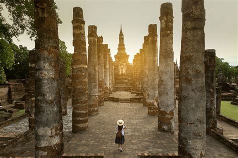 La Révolte de Khun Pha Muang: Une Prise de Pouvoir Imprévue au XIIIe Siècle à Sukhothai